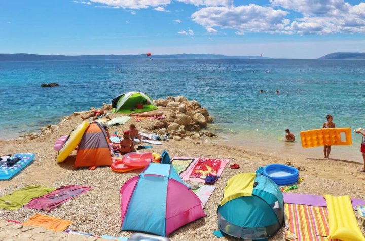 beach in tucepi makarska