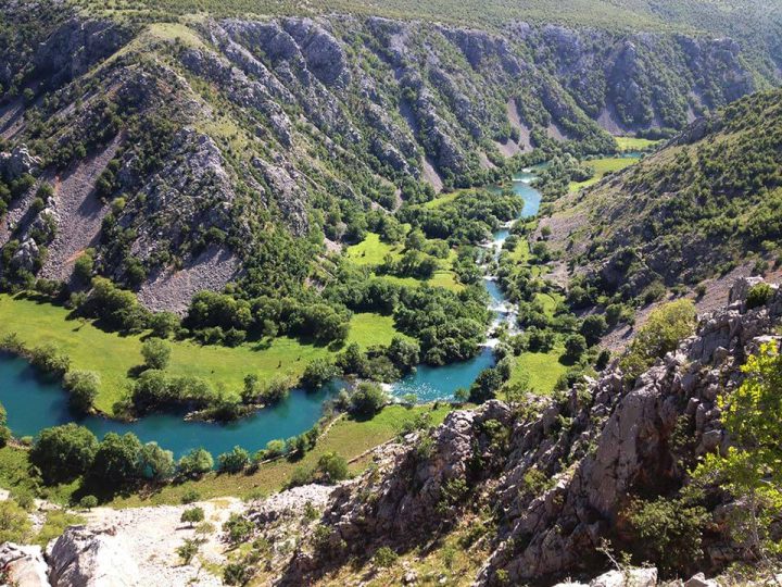 Clear Rivers Hidden Canyons 8 Days Adventure Holiday