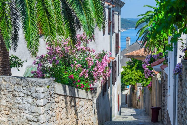 mali losinj old streets