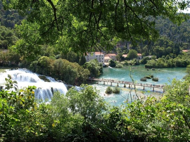 Nature And Culture Cruise