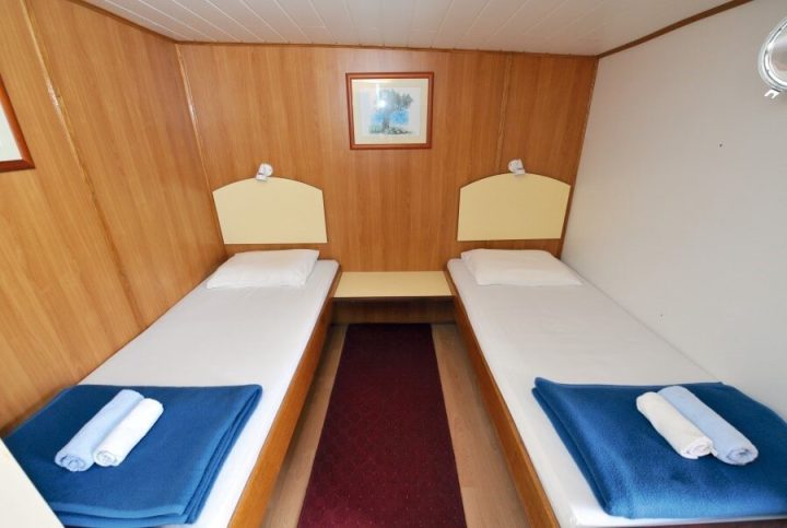 Nature And Culture Cruise