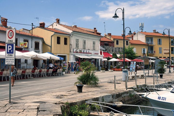 novigrad seafront istria