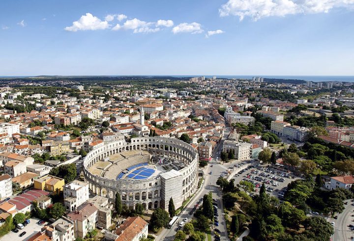 pula panoramic view