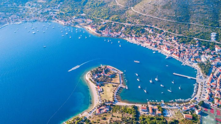 vis town croatia